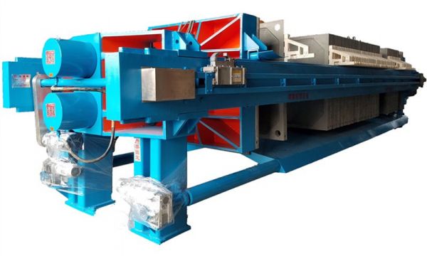 自動拉板隔膜壓濾機